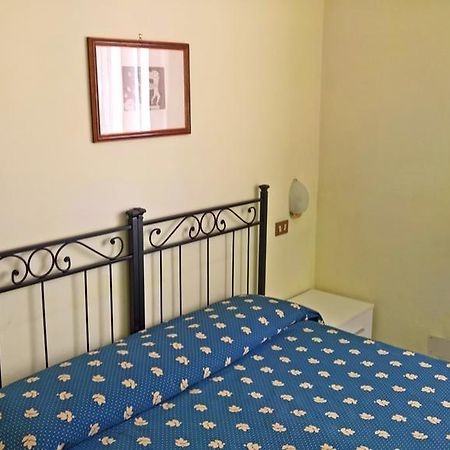 Albergo Golfo ฟอลลอนนีกา ภายนอก รูปภาพ