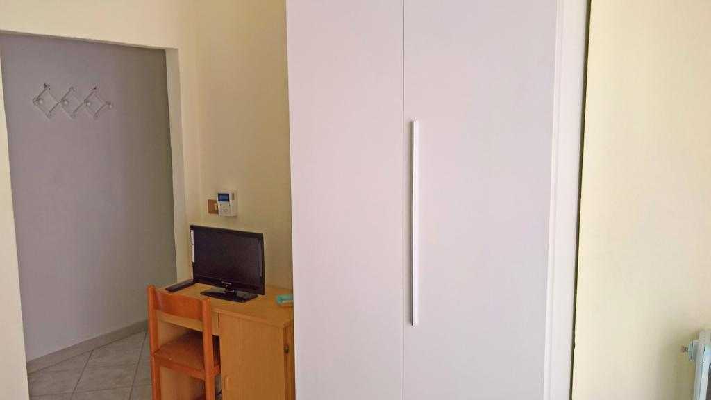 Albergo Golfo ฟอลลอนนีกา ภายนอก รูปภาพ
